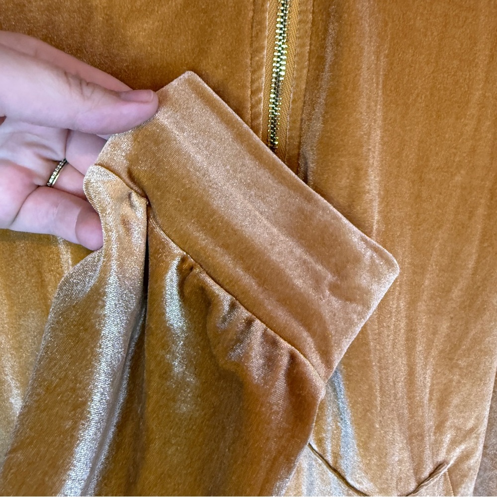 Fabletics Gold Crushed Velvet Velour Orange Full Zip Plus Size Hoodie Size 3X - Picture 4 of 7